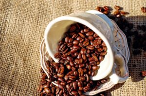 Cafe nguyên hạt cao cấp: Khám phá hương thơm và hương vị tuyệt vời nhất